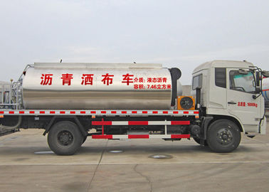 Cina Sinotruk Dongfeng 4X2 Asphalt Distributor Truck, 6,7 CBM Aspal Tanker Truck pemasok
