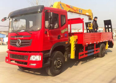 Cina Dongfeng 4x2 Truck Mounted Crane / 5 Ton Mobile Crane Kinerja Tinggi pemasok